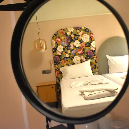 Asteria Hotel 2*